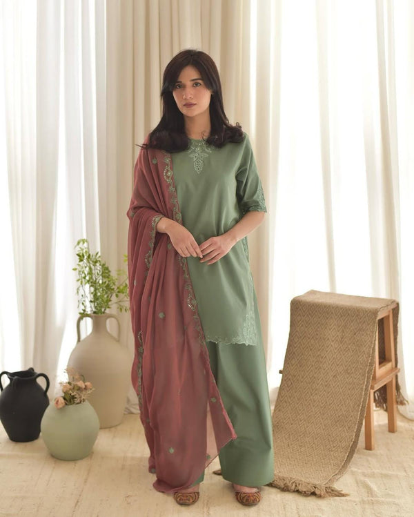 AIRA Luxury Premium Linen 3-Piece Suit – Winter Collection